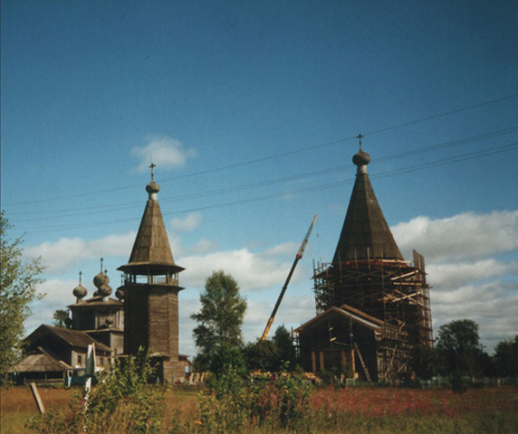 Архангельская область - Каргопольский район - Лядины - Богоявленская церковь, Покровско-Власьевская церковь.