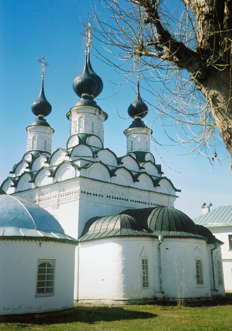 Владимирская область - Суздальский район - Суздаль. Лазаревская и Антипьевская церкви